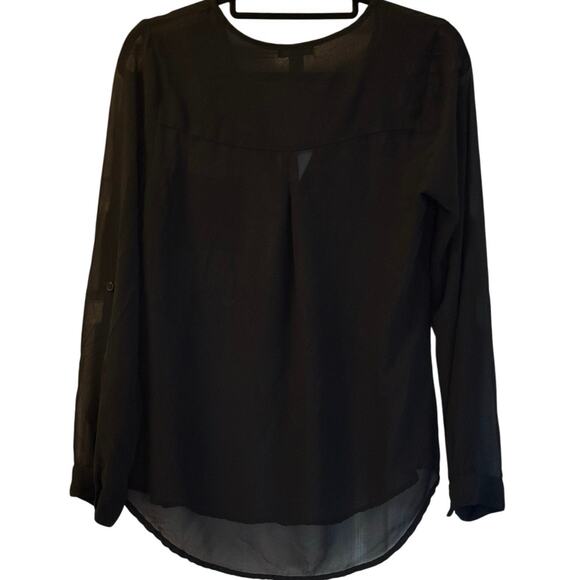 Six Degrees of Separation Sheer Black V-Neck Button Down Top Size Medium - Picture 2 of 3